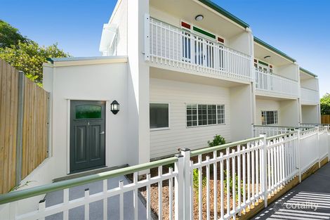 Property photo of 1/11 Ellena Avenue Greenslopes QLD 4120