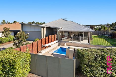 Property photo of 2 Angophora Close Narangba QLD 4504
