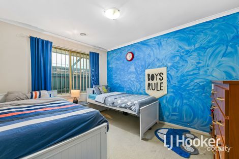 Property photo of 17 Lansbury Drive Narre Warren South VIC 3805