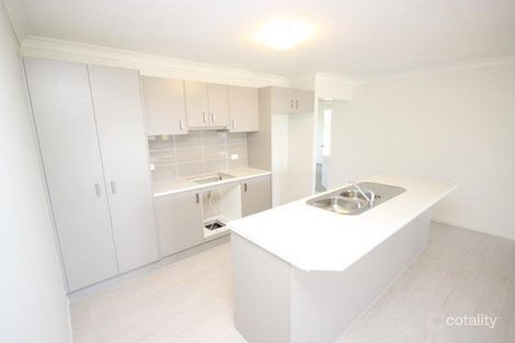 Property photo of 8 Chestnut Grove Woongarrah NSW 2259