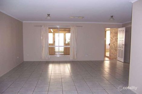 Property photo of 6 Martin Place Emerald QLD 4720