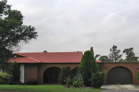 8 Boronia Rd, Bossley Park, NSW 2176