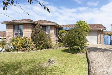 25 Stanton Dr, Ulladulla, NSW 2539