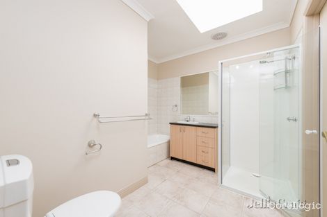 Property photo of 91 Leicester Avenue Glen Waverley VIC 3150
