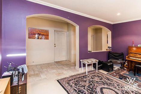 Property photo of 54 Whiteside Street Cloverdale WA 6105