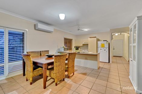 Property photo of 11 Queens Court Forest Lake QLD 4078
