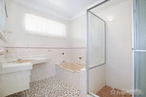 Property photo of 5 Glass Street Armidale NSW 2350