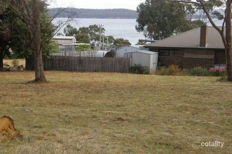 Property photo of 18 Boobyalla Street Primrose Sands TAS 7173