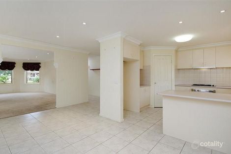 Property photo of 12 Nicholson Close Werribee VIC 3030
