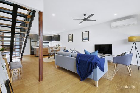 Property photo of 2/67 Dansie Street Greenslopes QLD 4120