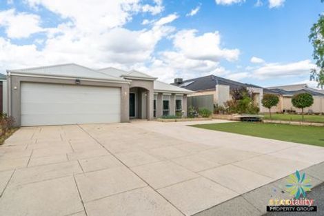 Property photo of 27 Retchford Way Queens Park WA 6107