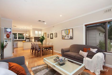 Property photo of 16 Rosstrevor Crescent Mitcham VIC 3132