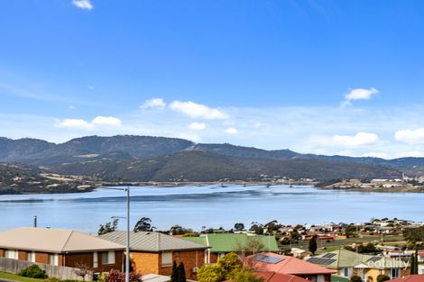 Property photo of 1/15 Lesdelle Street Claremont TAS 7011