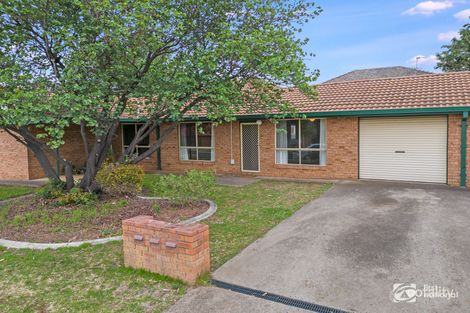2/20 White Ave, Armidale, NSW 2350