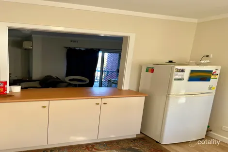 Property photo of 10/13 Dowling Place Orelia WA 6167