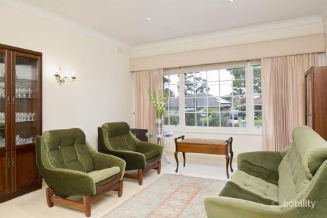 Property photo of 2 Meadowbank Rise Urrbrae SA 5064