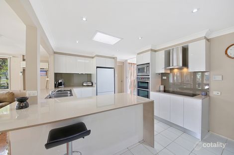 Property photo of 8 Tope Place Ambarvale NSW 2560