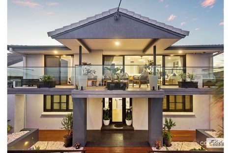 58 Little Lake Cres, Warilla, NSW 2528