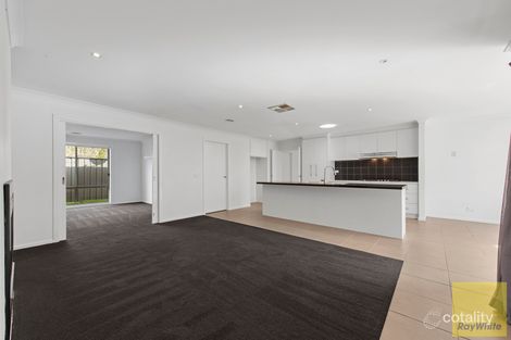 Property photo of 37 Villiers Drive Point Cook VIC 3030