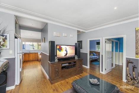 Property photo of 3 Suffolk Street Gorokan NSW 2263
