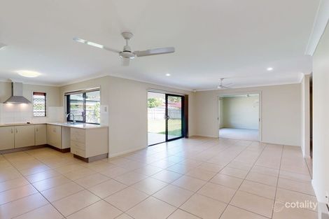 Property photo of 24 Greentree Circuit Bushland Beach QLD 4818
