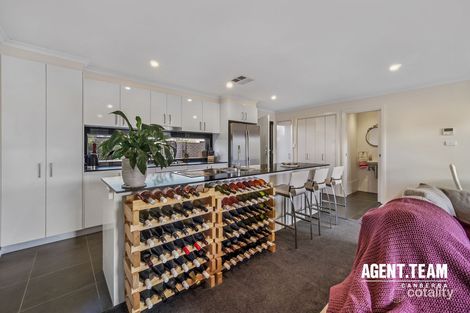 Property photo of 38 Taggart Terrace Coombs ACT 2611