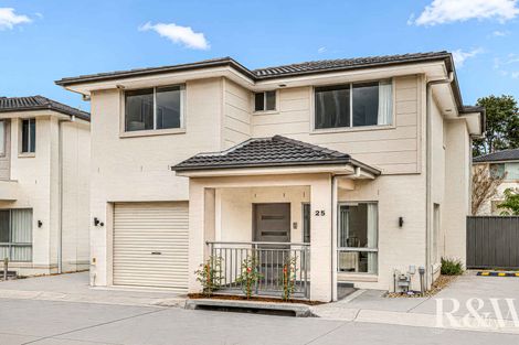 25/30 AUSTRALIS DR, ROPES CROSSING, NSW 2760