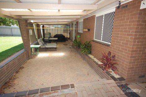 Property photo of 10 Pinaroo Drive Glenfield Park NSW 2650