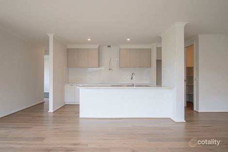 Property photo of 9 Ventura Road Drouin VIC 3818