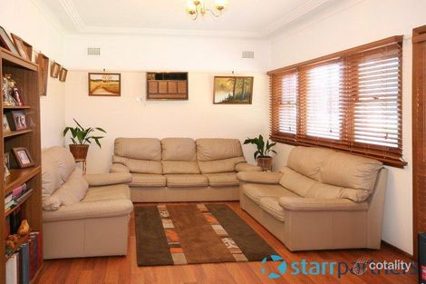 Property photo of 19 Irrigation Road South Wentworthville NSW 2145