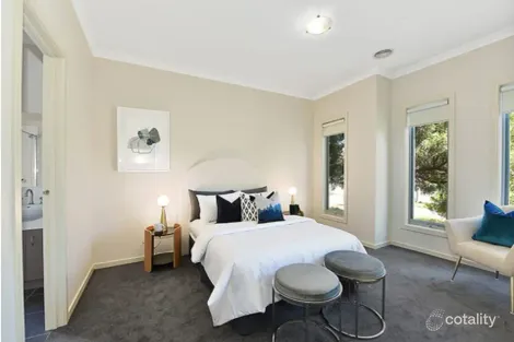 Property photo of 33 Renaissance Boulevard Mernda VIC 3754