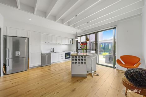 Property photo of 40 South Bay Drive Varsity Lakes QLD 4227