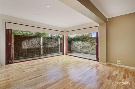 Property photo of 20 Hobsons Bay Parade Port Melbourne VIC 3207