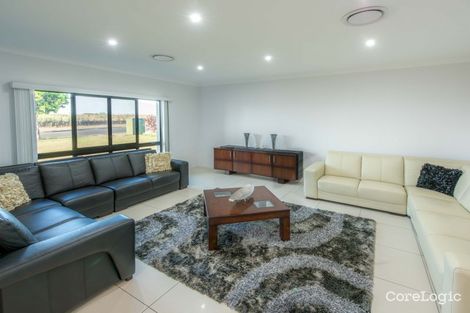Property photo of 38 Sienna Boulevard Ashfield QLD 4670