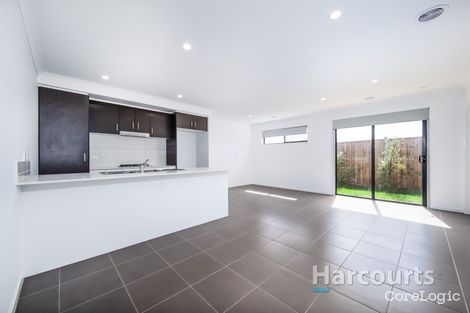 Property photo of 46 Riland Boulevard Tarneit VIC 3029