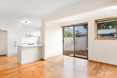Property photo of 10 Sherwood Street Wendouree VIC 3355