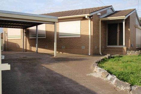 Property photo of 2 Swan Street Werribee VIC 3030