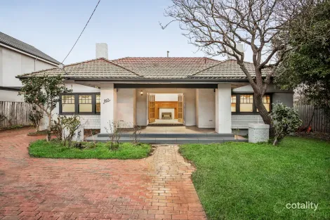 Property photo of 912 Burke Road Deepdene VIC 3103
