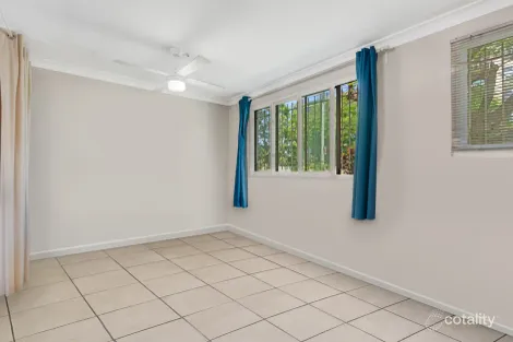 Property photo of 1/95 Station Road Indooroopilly QLD 4068