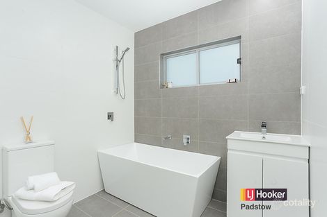 Property photo of 2/19-21 Sherwood Street Revesby NSW 2212