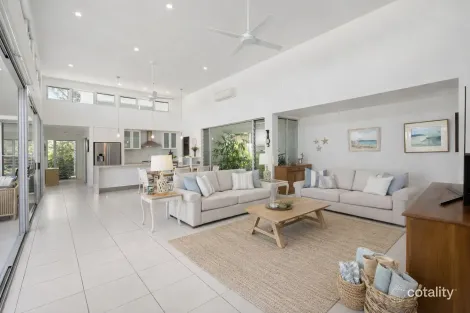 Property photo of 11 Regatta Circuit Noosaville QLD 4566