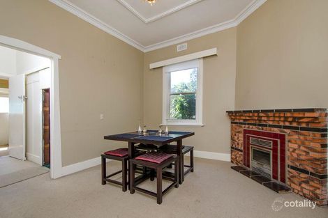 Property photo of 26 Pentland Parade Seddon VIC 3011