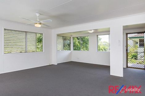 Property photo of 33 Factory Street Kallangur QLD 4503