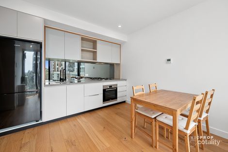 301/19 Wellington Rd, Box Hill, VIC 3128