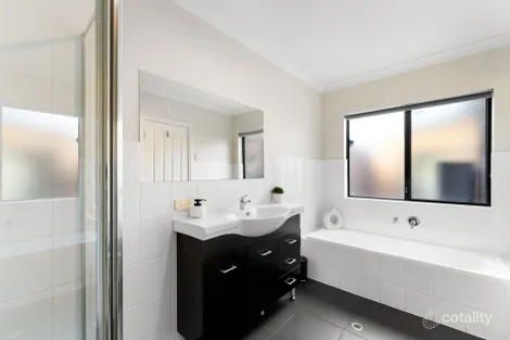 Property photo of 3 Ridgeway Avenue Enfield SA 5085