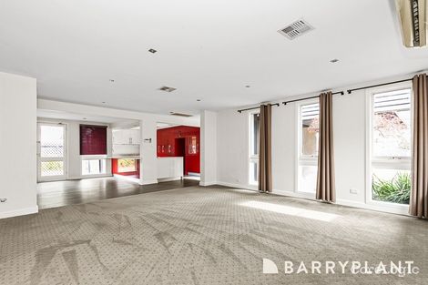 Property photo of 11 Darriwell Court Wheelers Hill VIC 3150