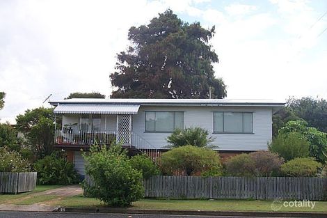 25 Hawthorne St, Woody Point, QLD 4019