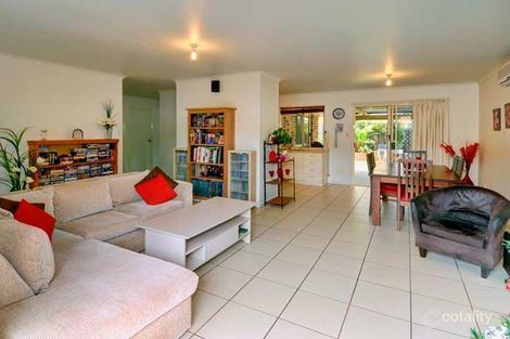 Property photo of 2 Elanda Court Kuluin QLD 4558