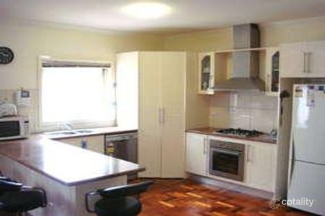 Property photo of 41 Auburn Road South Morang VIC 3752
