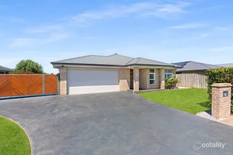 7 Vale View Ave, Moss Vale, NSW 2577